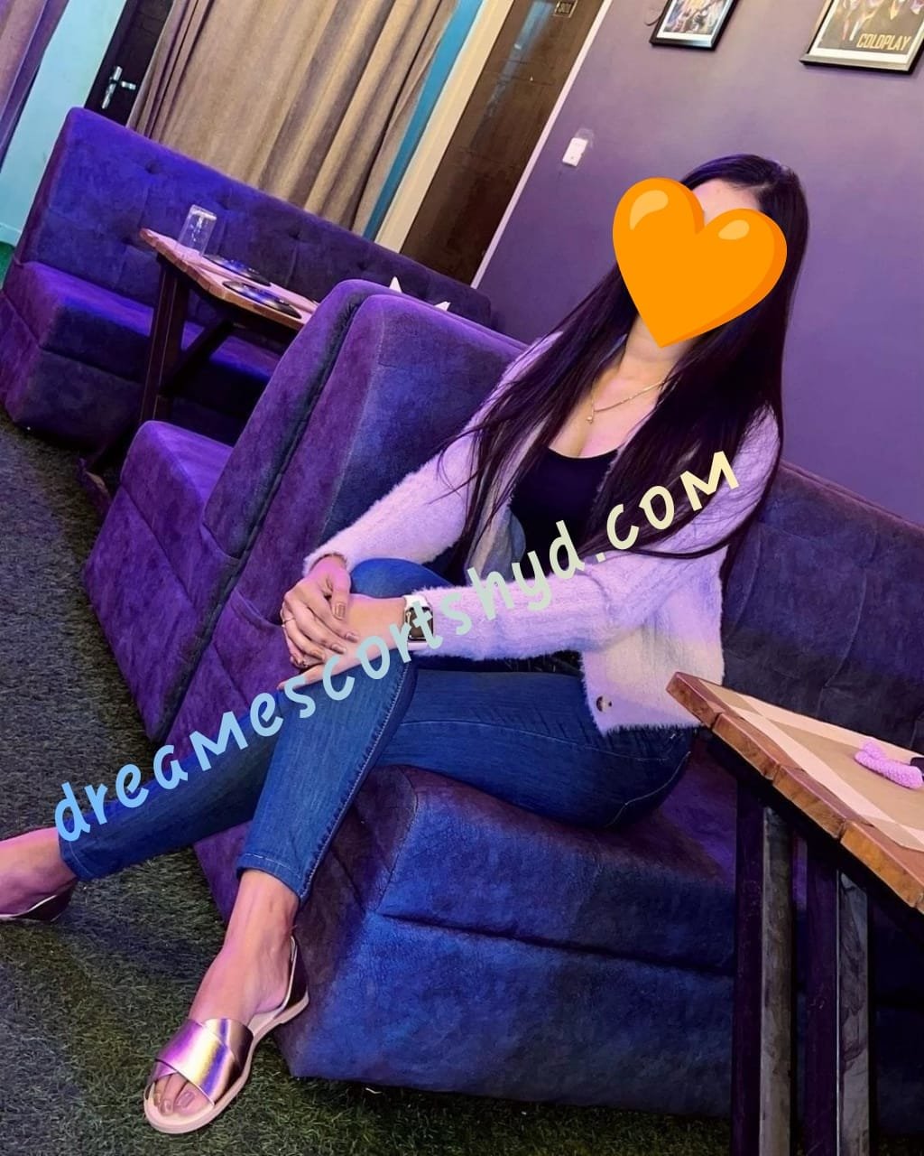 High-class Hyderabad escort girl for premium service